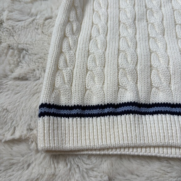 NWT  John Lewis Heirloom Collection Size 2-3 Years White Cable Knit Sweater Vest - Picture 4 of 5